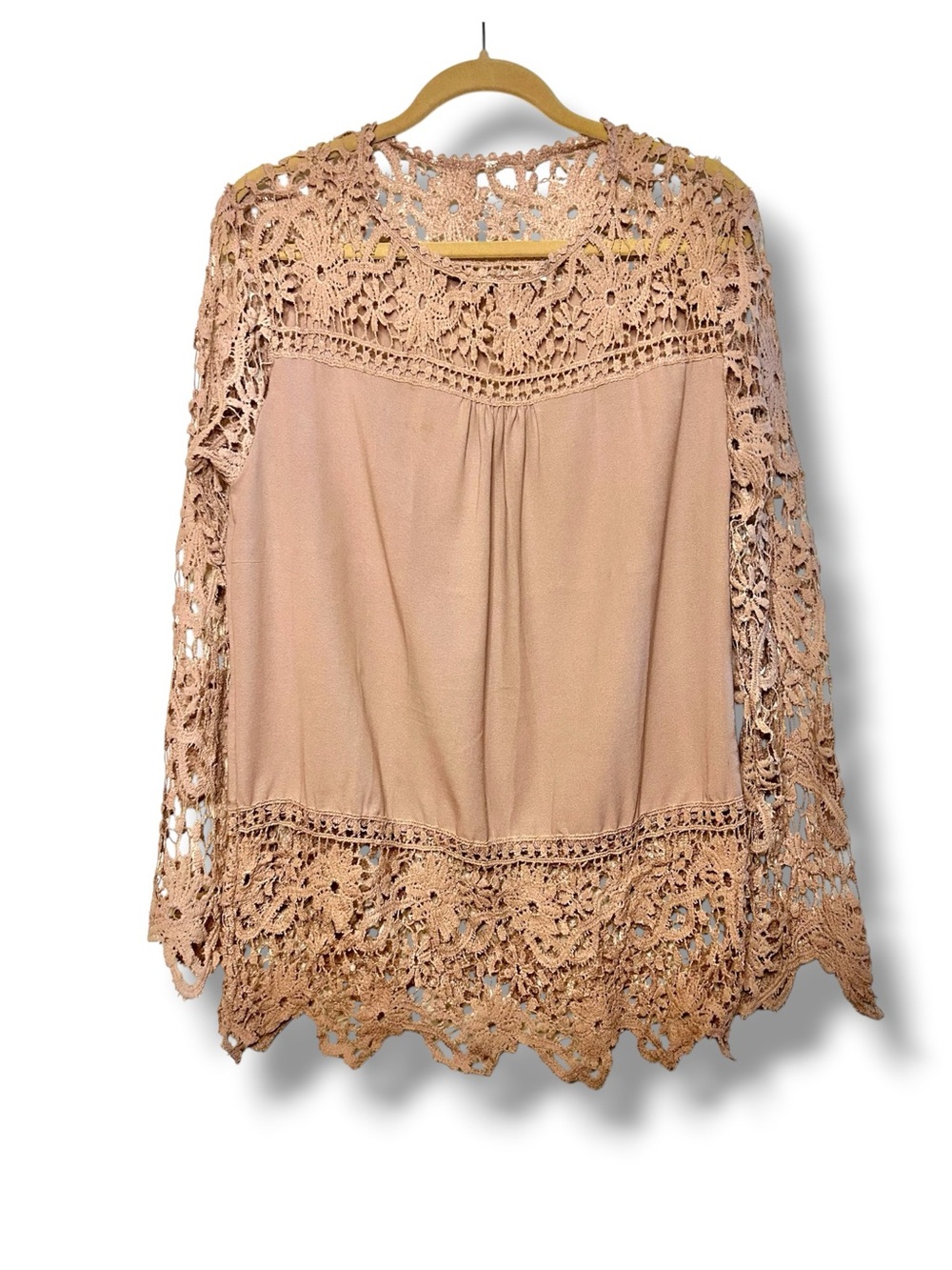 Vintage Boho Tunic Top w Lace Yoke Long Sleeve Neutral Warm Beige Cottage Blouse